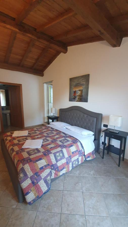 Il Girasole Bed & Breakfast Semorile Dış mekan fotoğraf